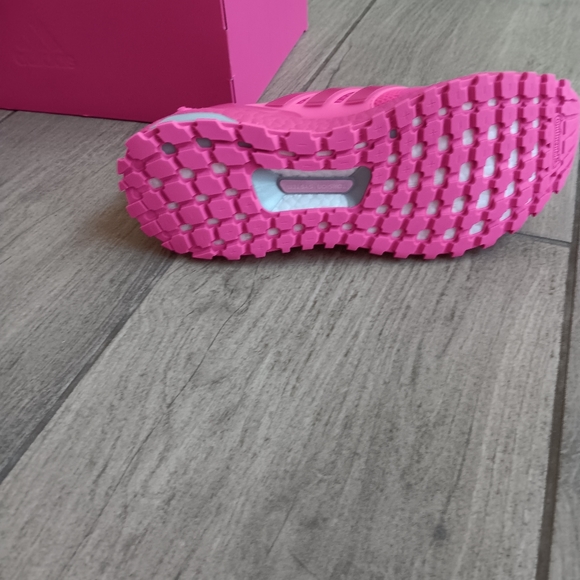 IVP ULTRABOOST OG - Picture 3 of 5